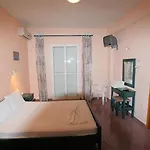 بيت ضيافة Ilias Studios -