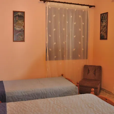 Гостевой дом Ilias - 2*